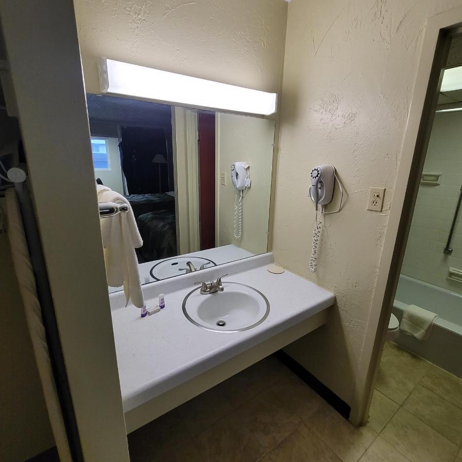 Richland Inn Johnstown Eksteriør billede
