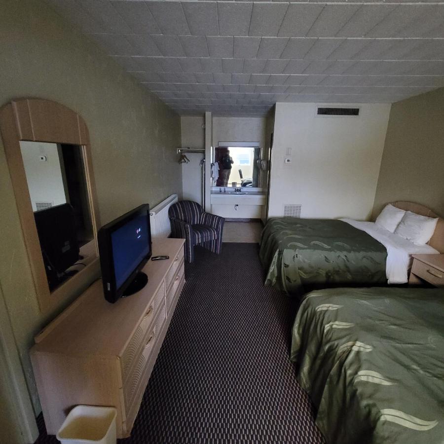 Richland Inn Johnstown Eksteriør billede